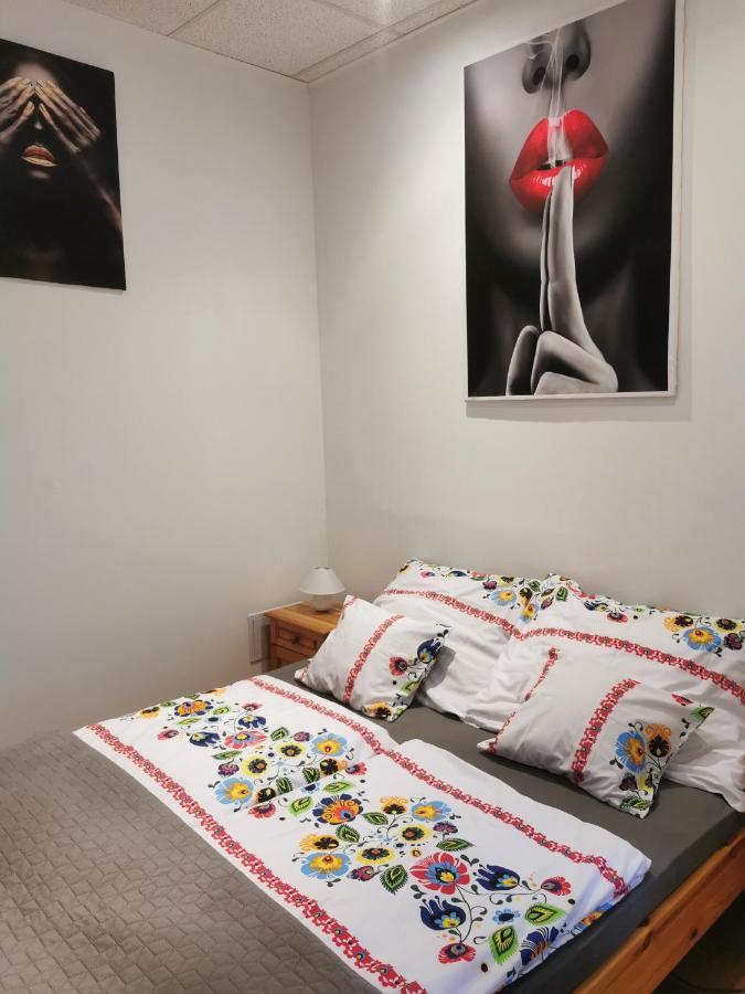 Patrik Apartman Székesfehérvár Eksteriør bilde